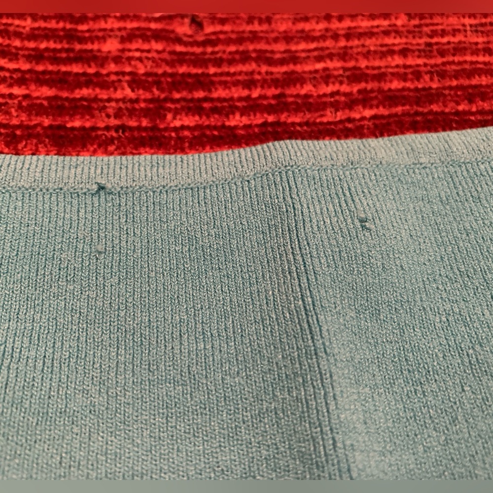 Turquoise Sleeveless Top - Picture 11 of 14